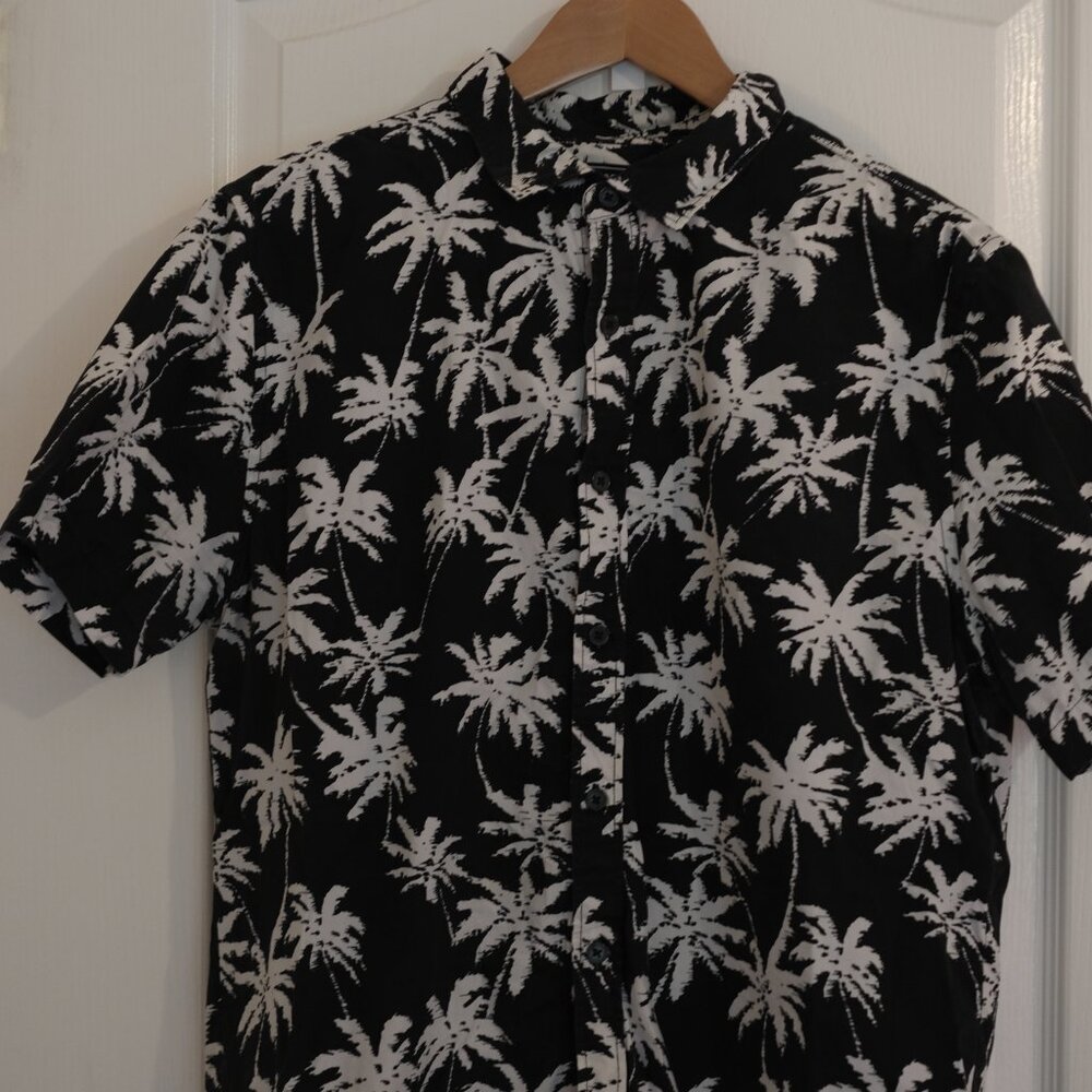 Forever 21 Palm Tree Hawaiian Button Shirt, Size Large